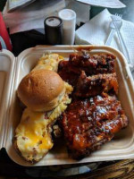 SCOTT JA-MAMA'S BARBECUE food