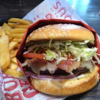 Red Robin Gourmet Burgers And Brews inside