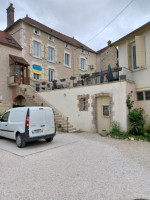 Hotel-Restaurant de L'ecluse outside