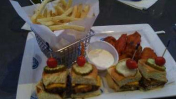 Dave Buster's food