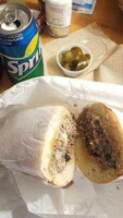 Philly's Cheesesteaks Wings food
