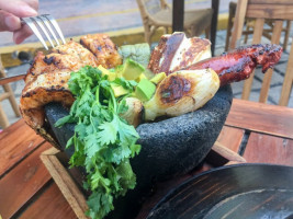 La Parrilla Colonial food