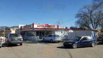 Blakes Lotaburger outside