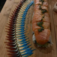 Yuzu Sushi & Robata Grill food