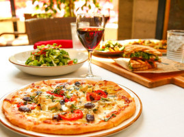 Bella Trattoria food