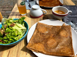 Creperie La Reine Anne food