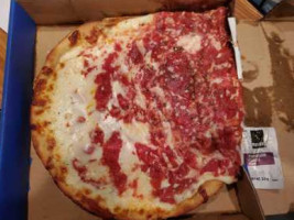 Froman's Chicago Deep Dish Pizza food