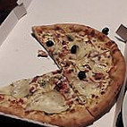 Pizz' Ariane food