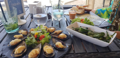 Club Estelle De Mar food