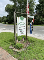 Frog Hollow Bakery outside