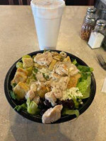 Galla's Pizza food