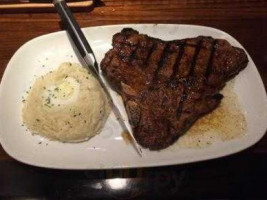 Longhorn Steakhouse food