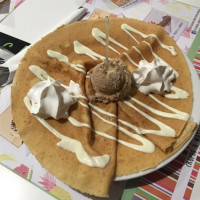 Crepe Canela food