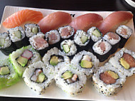 Yumini Sushi & Grill food