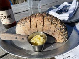 HOG ISLAND OYSTER CO food