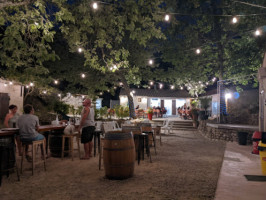 Les Terrasses Du Lavandin food