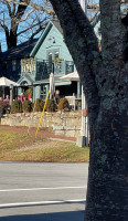 Highlander Mountain House The Ruffed Grouse Tavern food