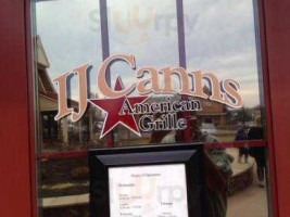 I J Canns American Grille inside