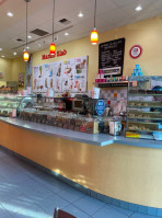 Marble Slab Creamery inside