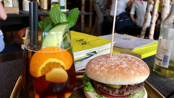 Hans im Glück food