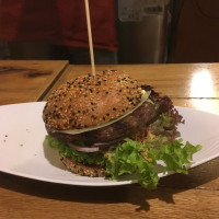 Bergmannburger food