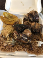 Da Jerk Pit/claire's Korner food