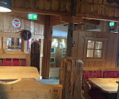 Knapplhutte inside