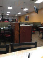 Cicis inside