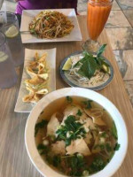 Pho Que Huong food