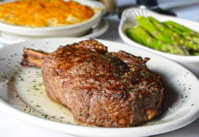 Myron's Prime Steakhouse food