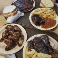 Wyandot Barbeque food