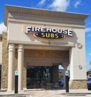 Firehouse Subs Teas Crossing outside