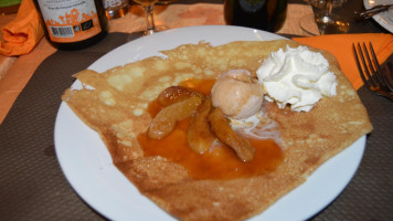 Creperie Les Korrigans food