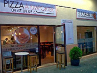 pizzeria l'asti inside