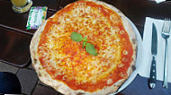 Pizzeria Mio food