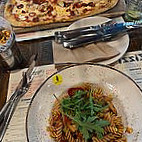 Zizzi Cardiff St David's food