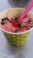 Yogurt King food