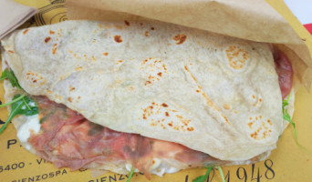 Piadineria Le Fontanelle food