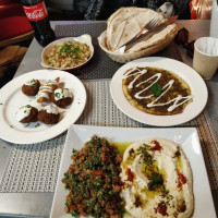 Les Delices du Liban food