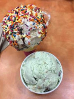 Baskin-robbins food