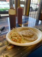 Pupusas Express Y Mexican Food food