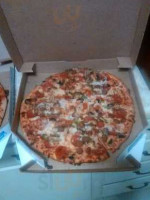 Domino's Pizza food