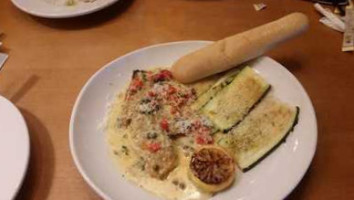 Olive Garden food