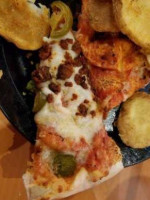 Shakey's Pizza Parlor food