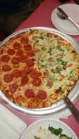 Vito's Pizzeria food