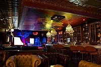 Lazybones Lounge inside