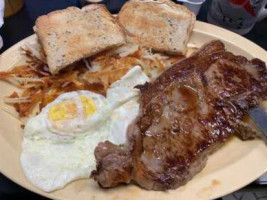 Heffer's Kountry Cafe food