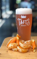 Taft's Brewpourium food