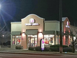 Taco Bell outside