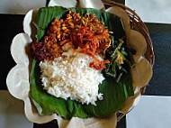 Nasi Ayam Along (behrang 2020) food